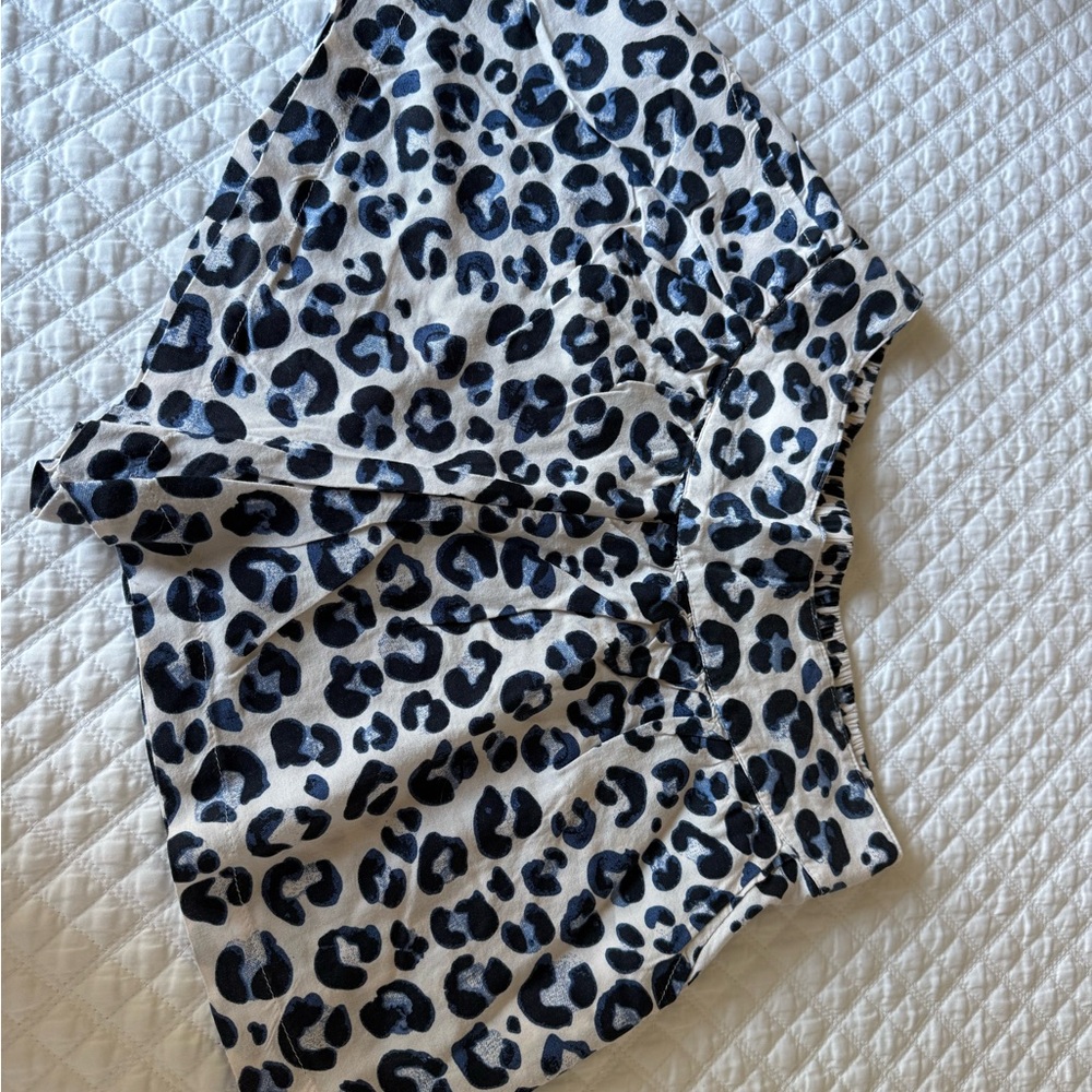 MNG Kids White & Blue Animal print Shorts with pockets